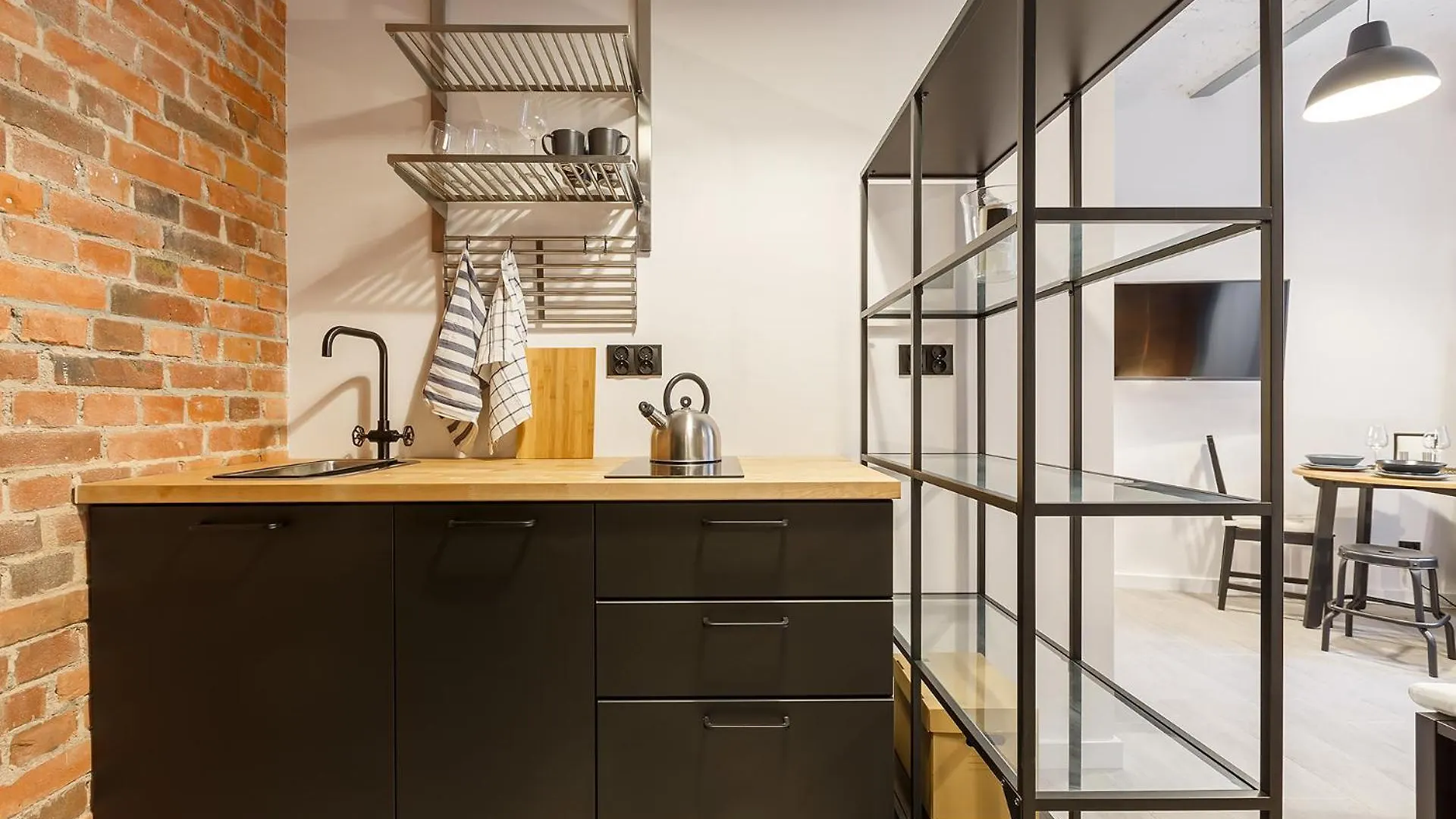 Klimatyczne Apartamenty Przy Starym Rynku Poznan 0*,